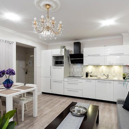 Luxe Living Boutique Pilsudskiego 11 Διαμέρισμα Krasków Εξωτερικό φωτογραφία